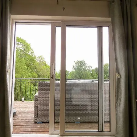 ♣ Center Of Town 3br House ♣ Free Parking